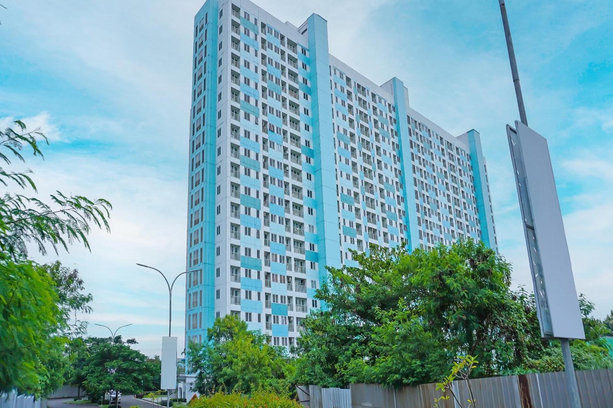 Oyo 90391 Gkitroom Karawang Exterior photo